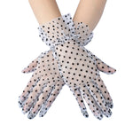 #1133 Polka dot yarn gloves short